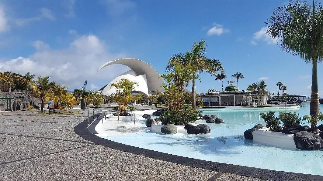 Villa Casa Guadalupe Y Roque Santa Cruz de Tenerife 0*,  España
