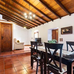 Rural House With Traditional Architecture S. Xix Santa Cruz de Tenerife